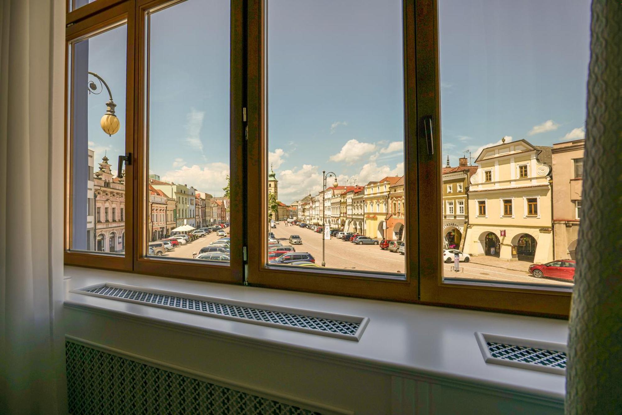 Hotel Zlata Hvezda Litomysl Exterior photo